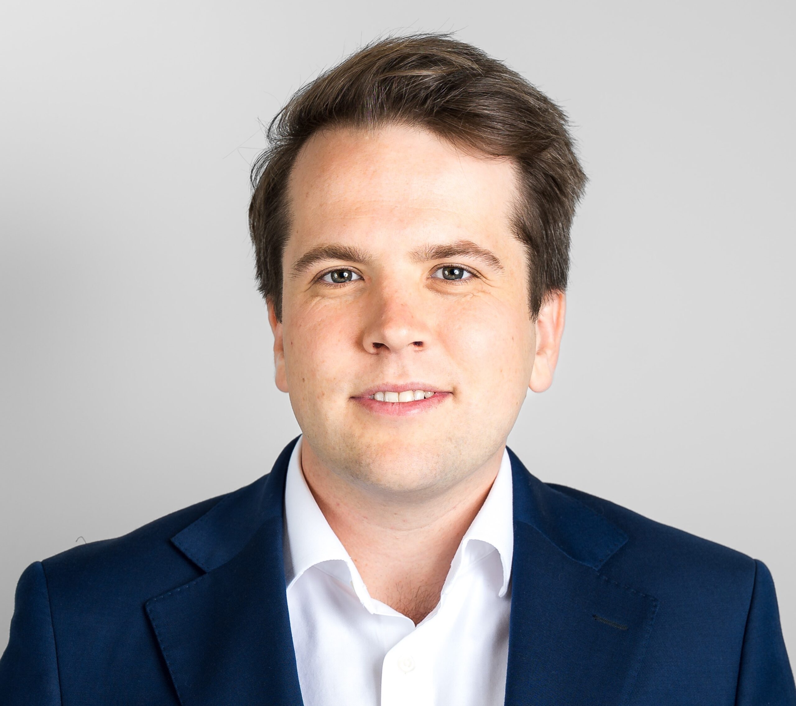 Gareth Elliott Cropped